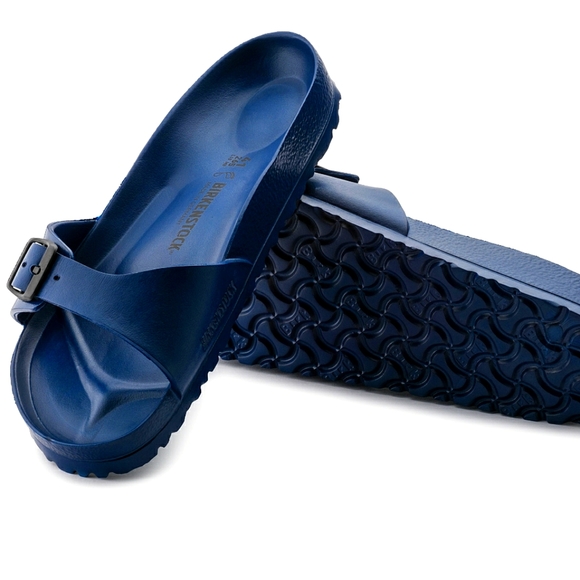 birkenstock rubber flip flops